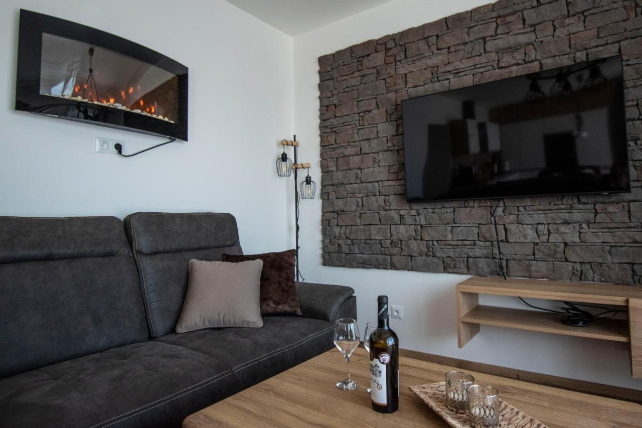 Apartmán Jesienka, Hillside Dolny Kubin Esterno foto